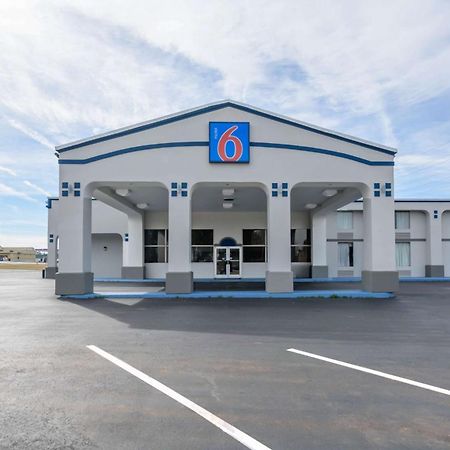 Motel 6 Forsyth, Ga Tift College Exterior photo